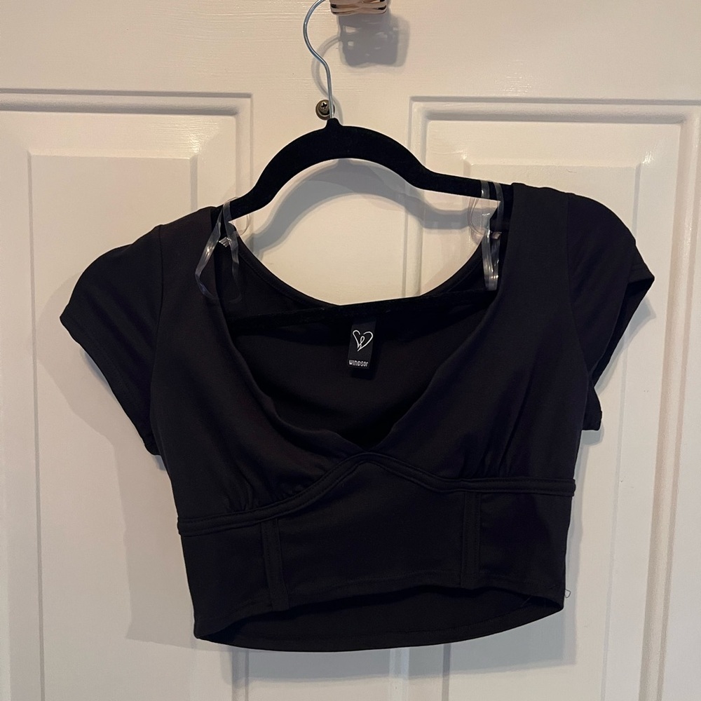 Black Windsor Top - Picture 2 of 2